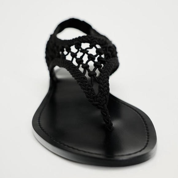 ZARA LOW HEEL SANDALS - Picture 4 of 8
